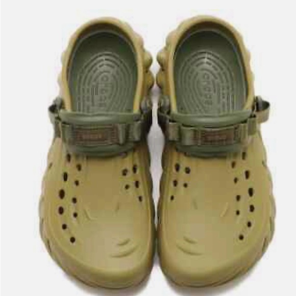 NWT Crocs Men\'s  Women\'s Echo Slingback Clog Aloe Shoes slides dark green W9/M7 main image 4